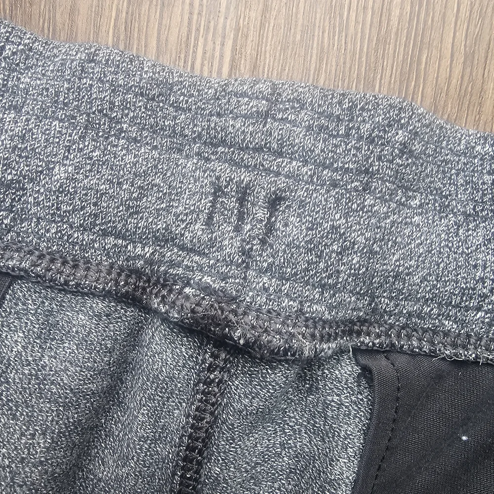 Lululemon Sweatpants Mens Large L Revival Heather Gray Fleece Joggers Lounge - Picture 8 of 8
